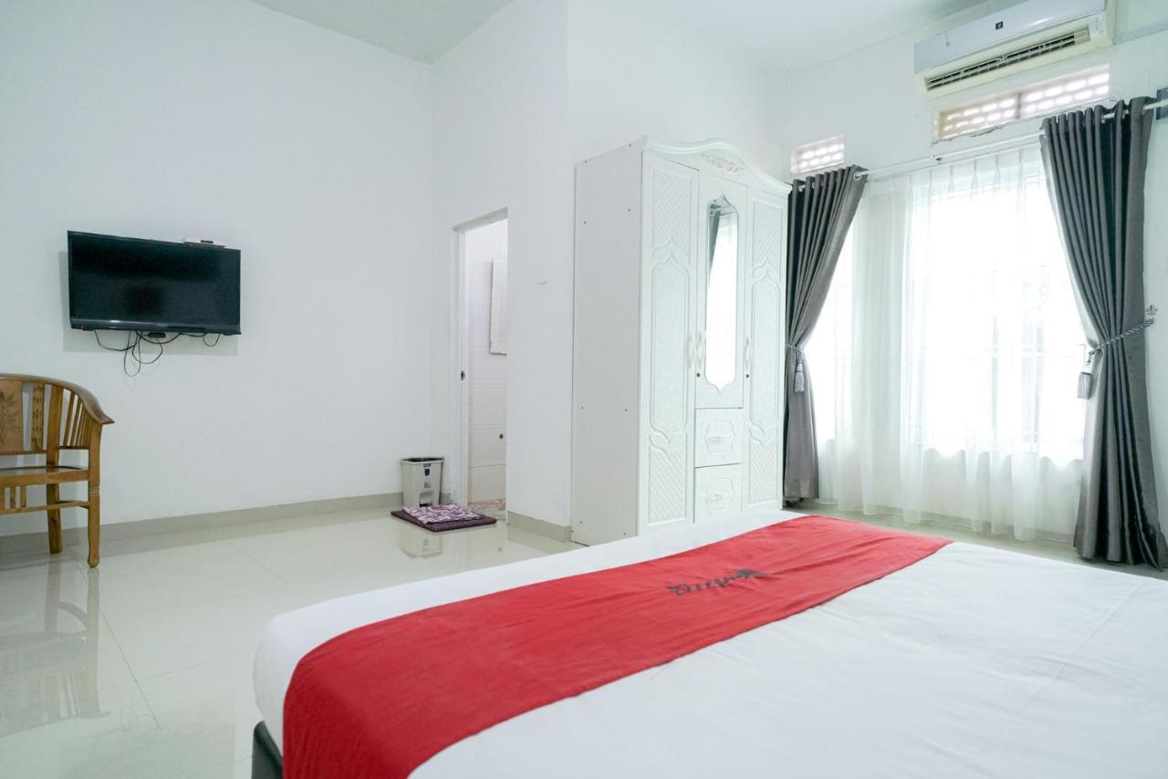 Reddoorz Syariah Near Rs Awal Bros Batam Hotel Nagoya Buitenkant foto